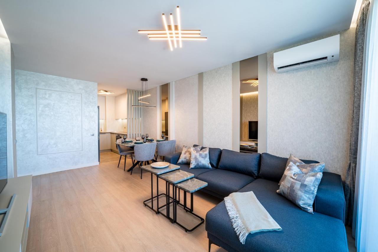 Sky Symphony Apartment Varna