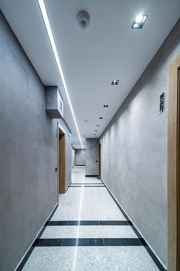 Sky Symphony Apartment