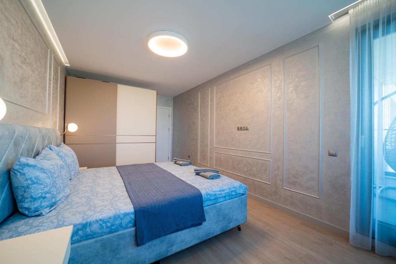 Sky Symphony Apartment
