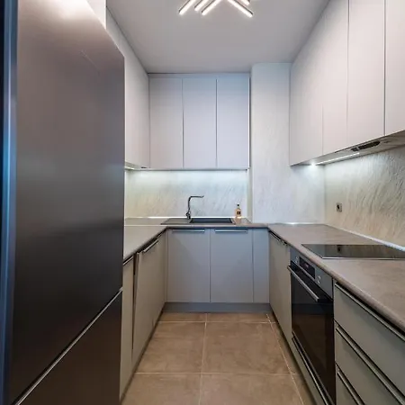 Sky Symphony Apartment Varna Exterior photo